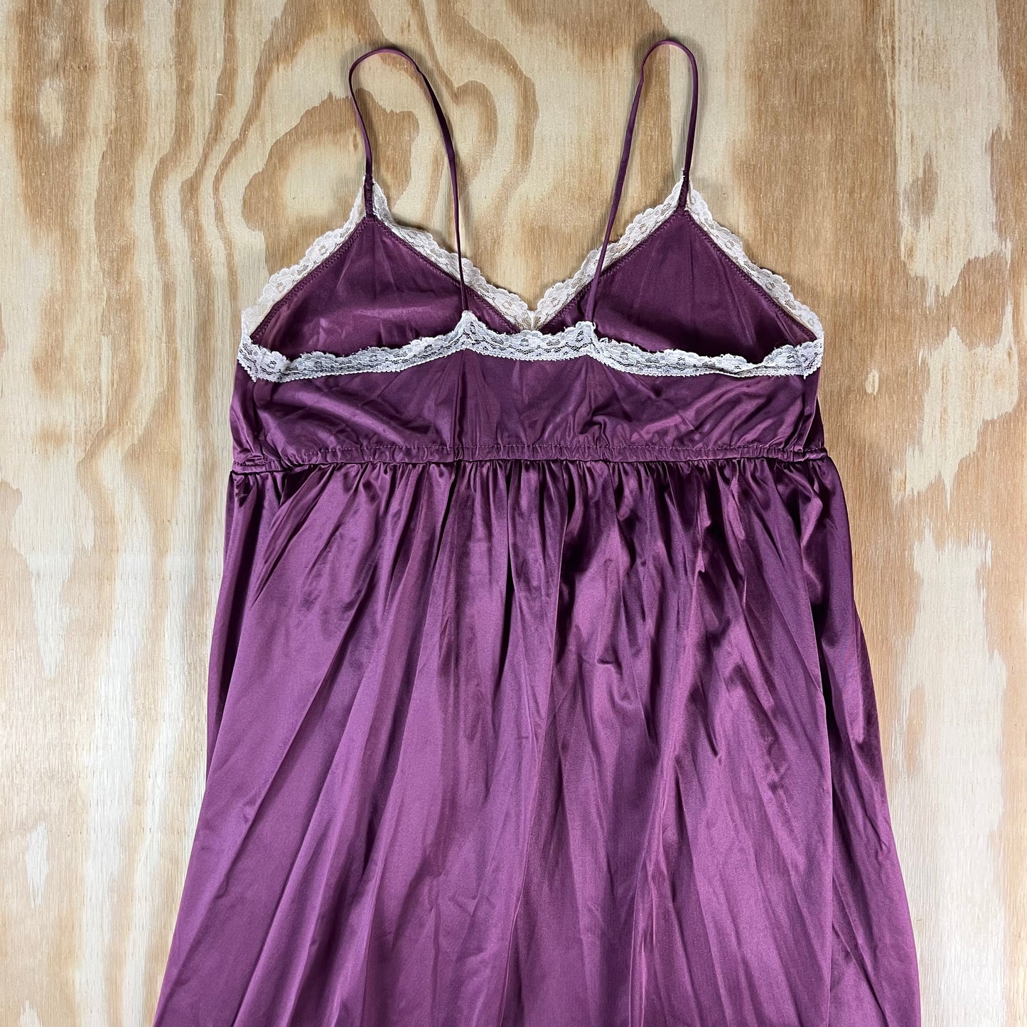 80s VTG Vassarette Antron III plum lace slip - XS/S
