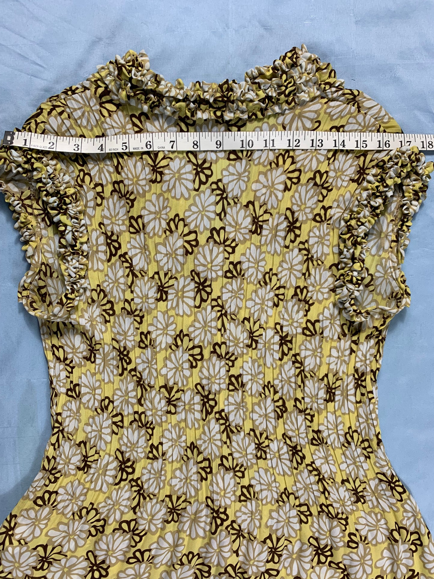 Y2K VTG peplum blouse top - size L