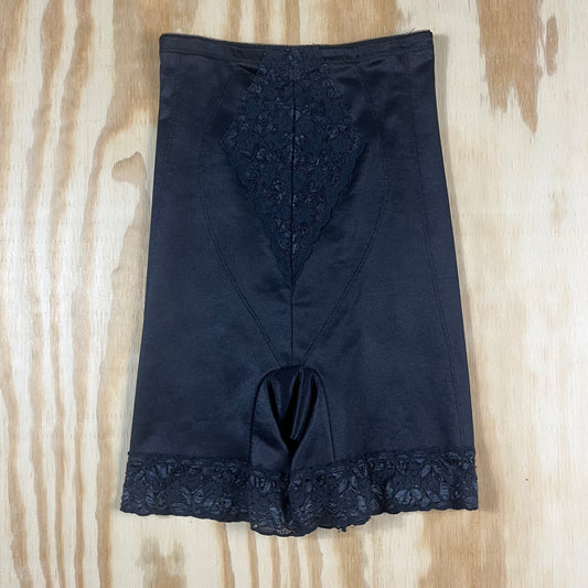 preloved Miraclesuit lace trim thigh slimmer shapewear - S/M