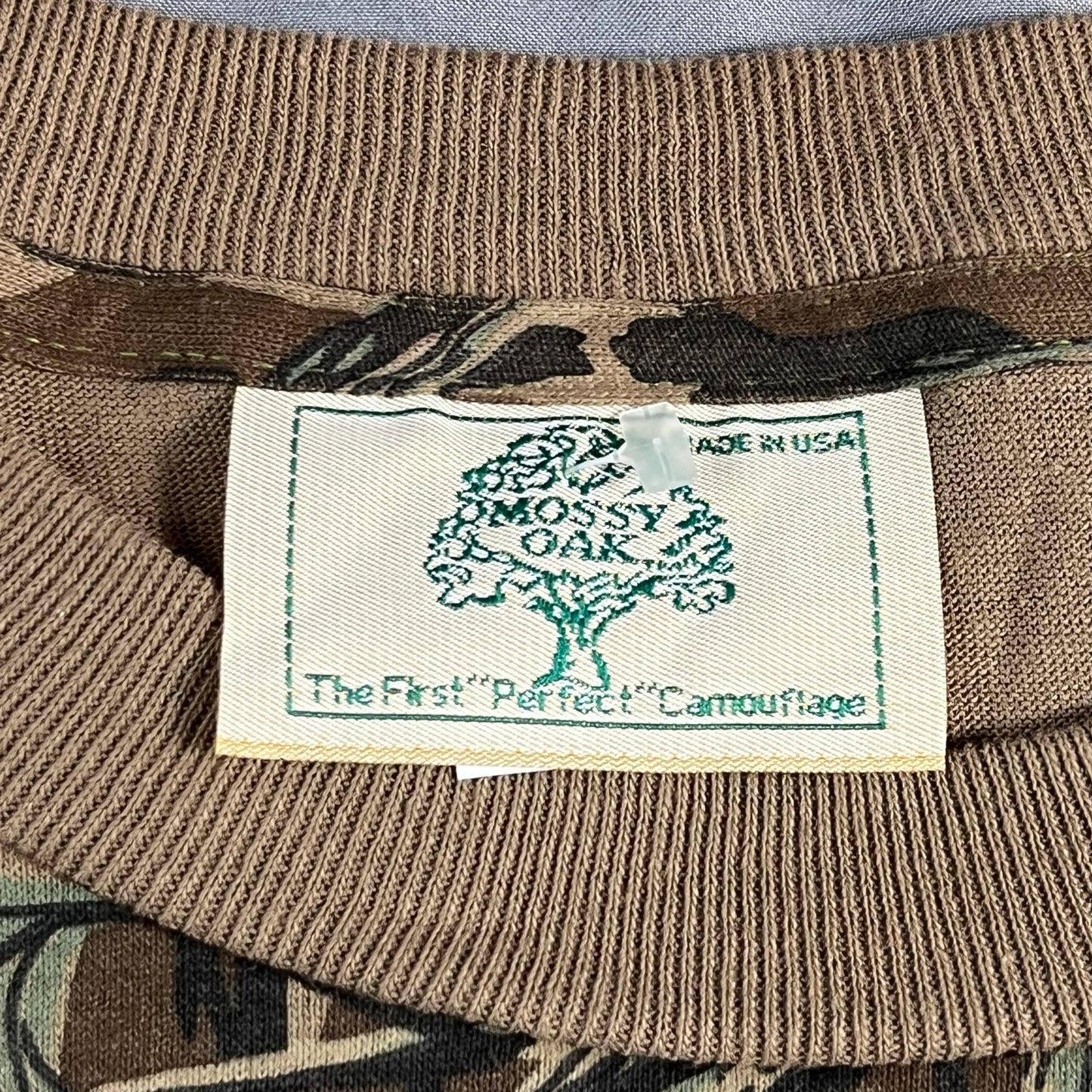 NWOT 70s VTG Mossy Oak camo top - L/XL